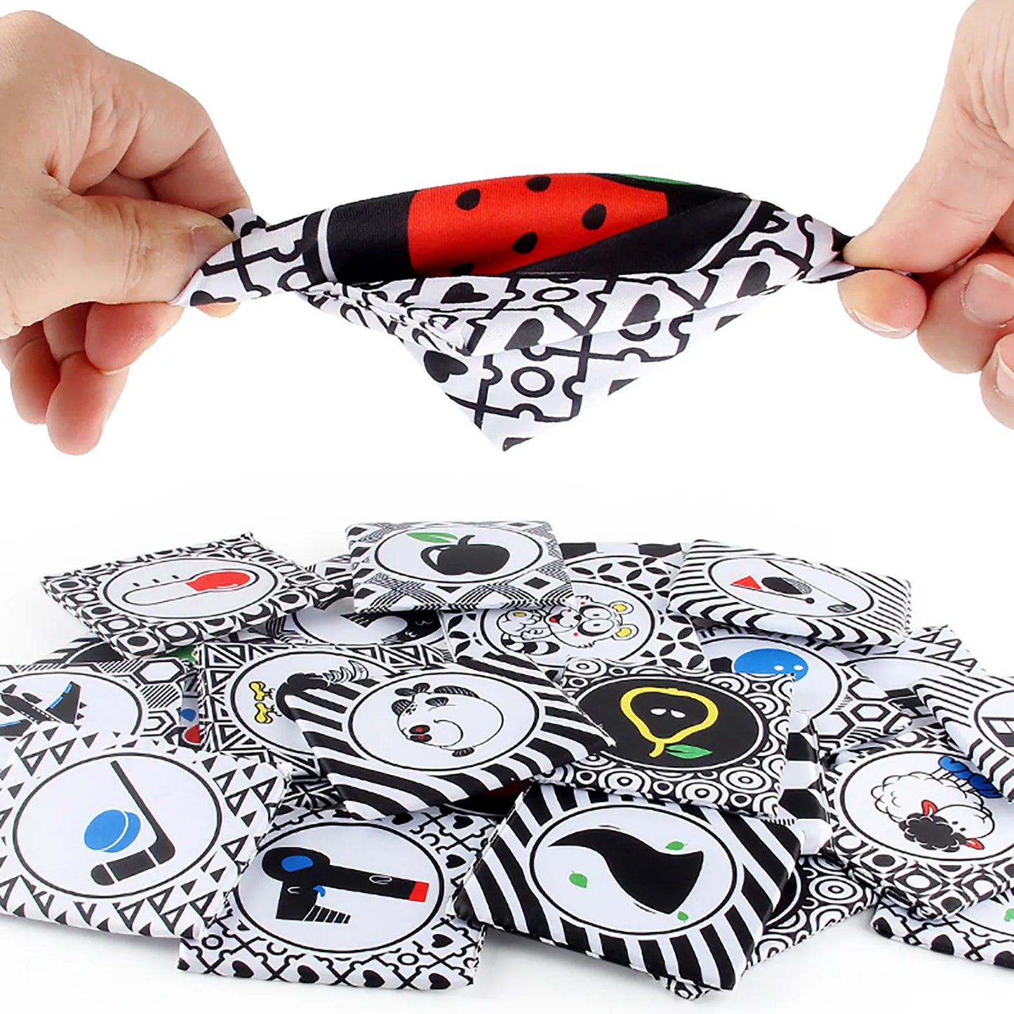 Baby's Soft Cloth Black and White High Contrast Sensory Montessori Cards