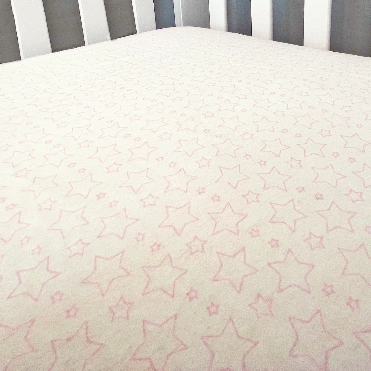 Cotton Flannel Crib Sheet - Pink Star - ittybittybubba